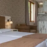 Paraiso Theopolis Hotel