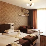 Paraiso Theopolis Hotel 3*