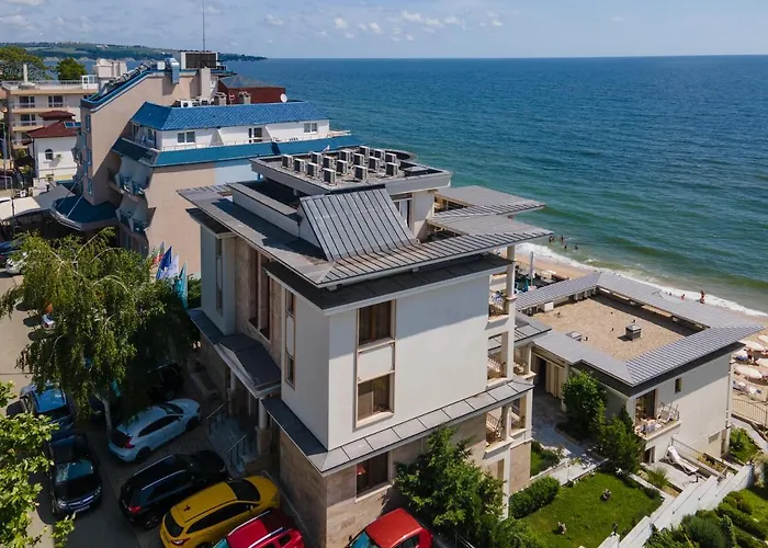 Paraiso Theopolis Obzor