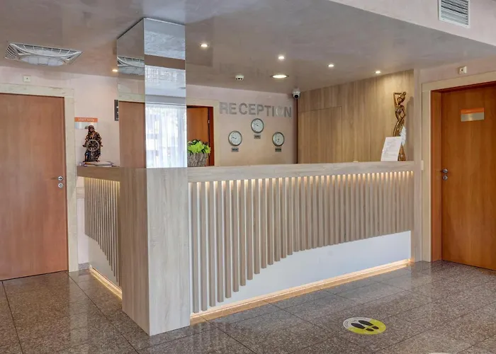 Paraiso Theopolis 3*