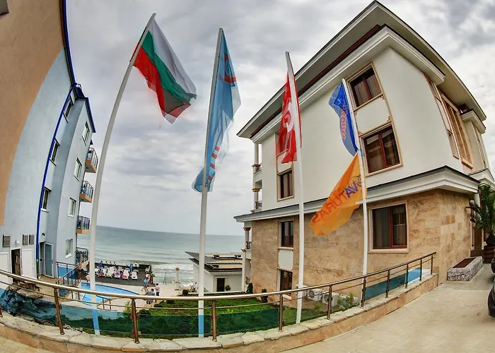 Paraiso Theopolis Obzor